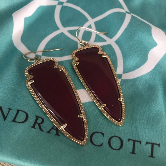 Kendra Scott Jewelry - Kendra Scott maroon earrings